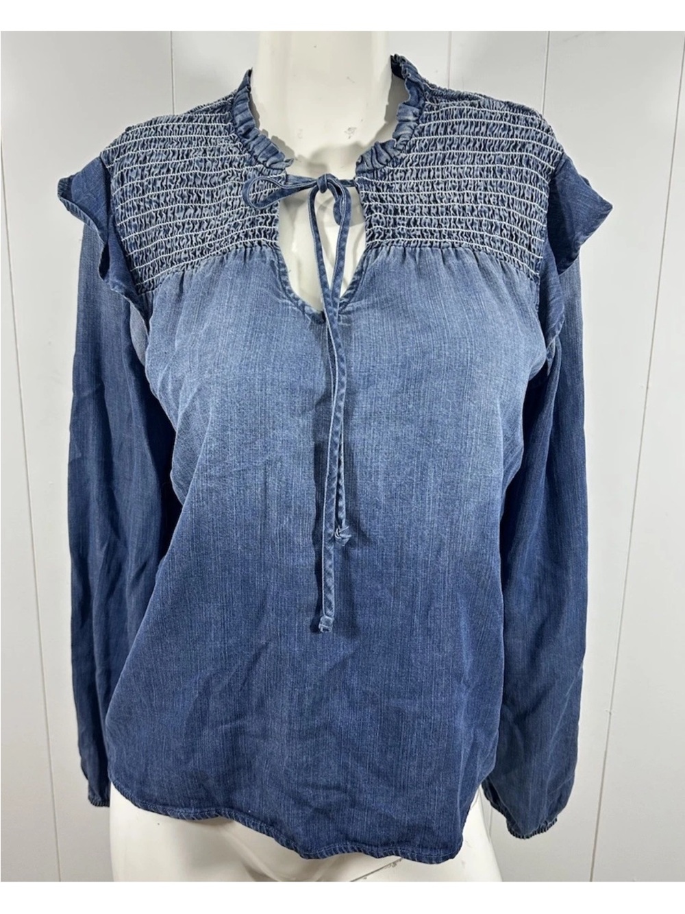 CLOTH & STONE Anthropology Sz M Blue Chambray Blouse Women's Peasant Top - Picture 2 of 12